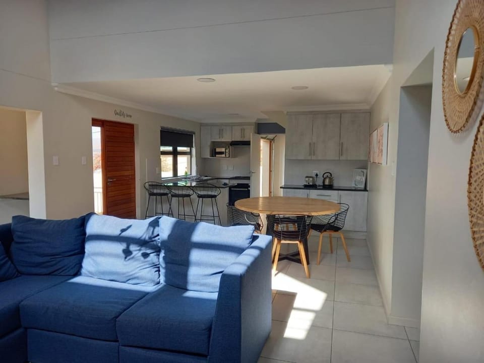 Quillets View House in South Africa