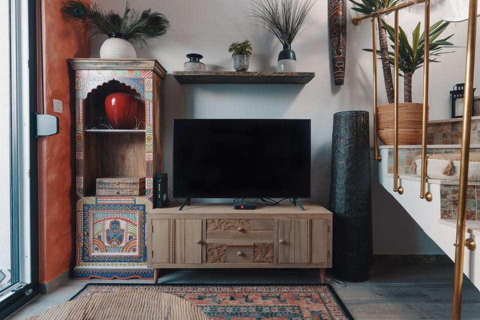 TV and multimedia