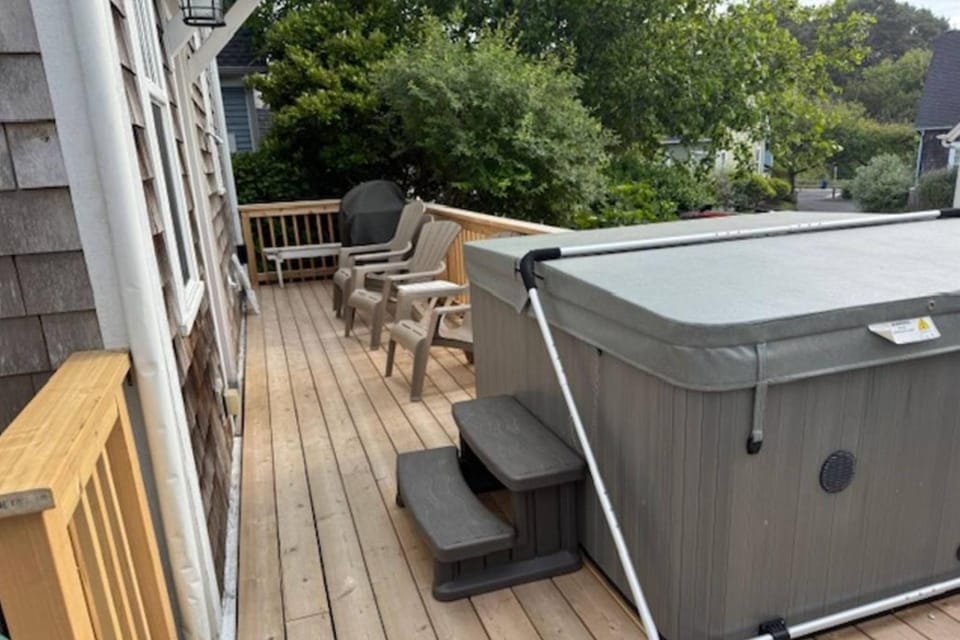 Starfish Cottage House in Lincoln City