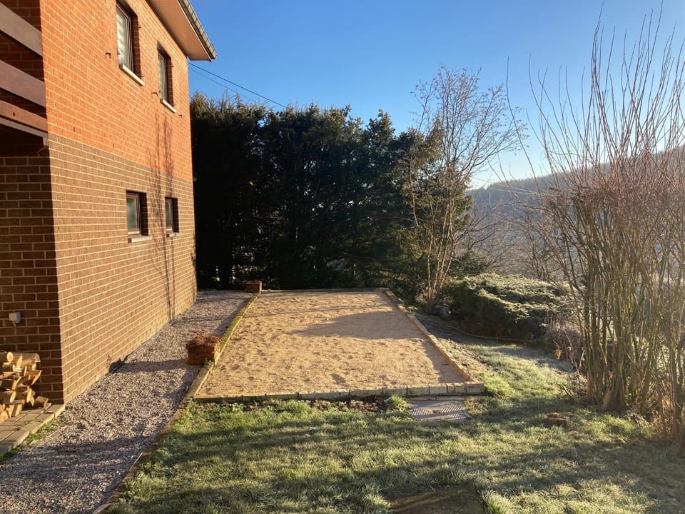 Property building, Garden, Garden view, Entertainment