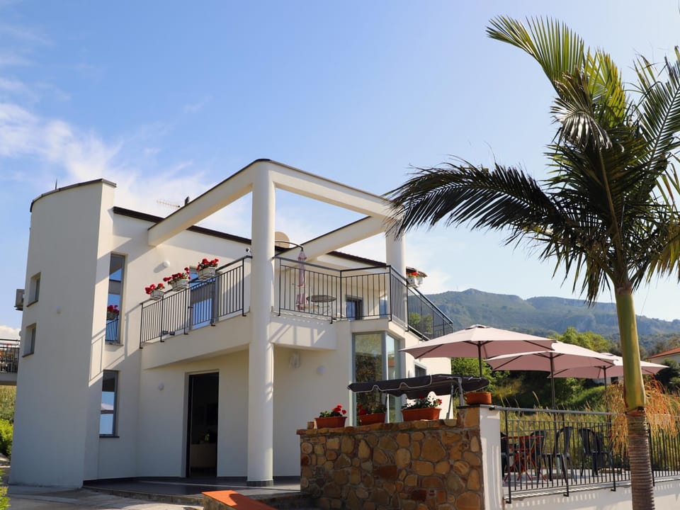 Property building, Natural landscape, Mountain view