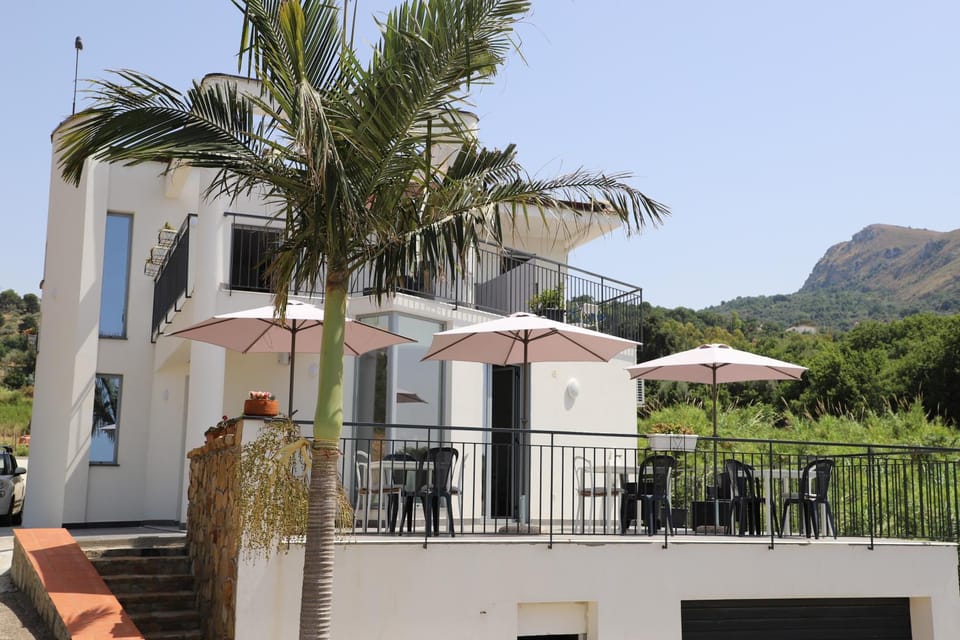 Property building, Natural landscape, Mountain view