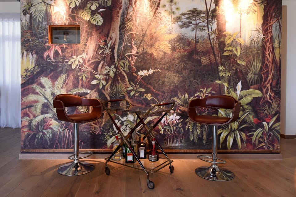 Lounge or bar