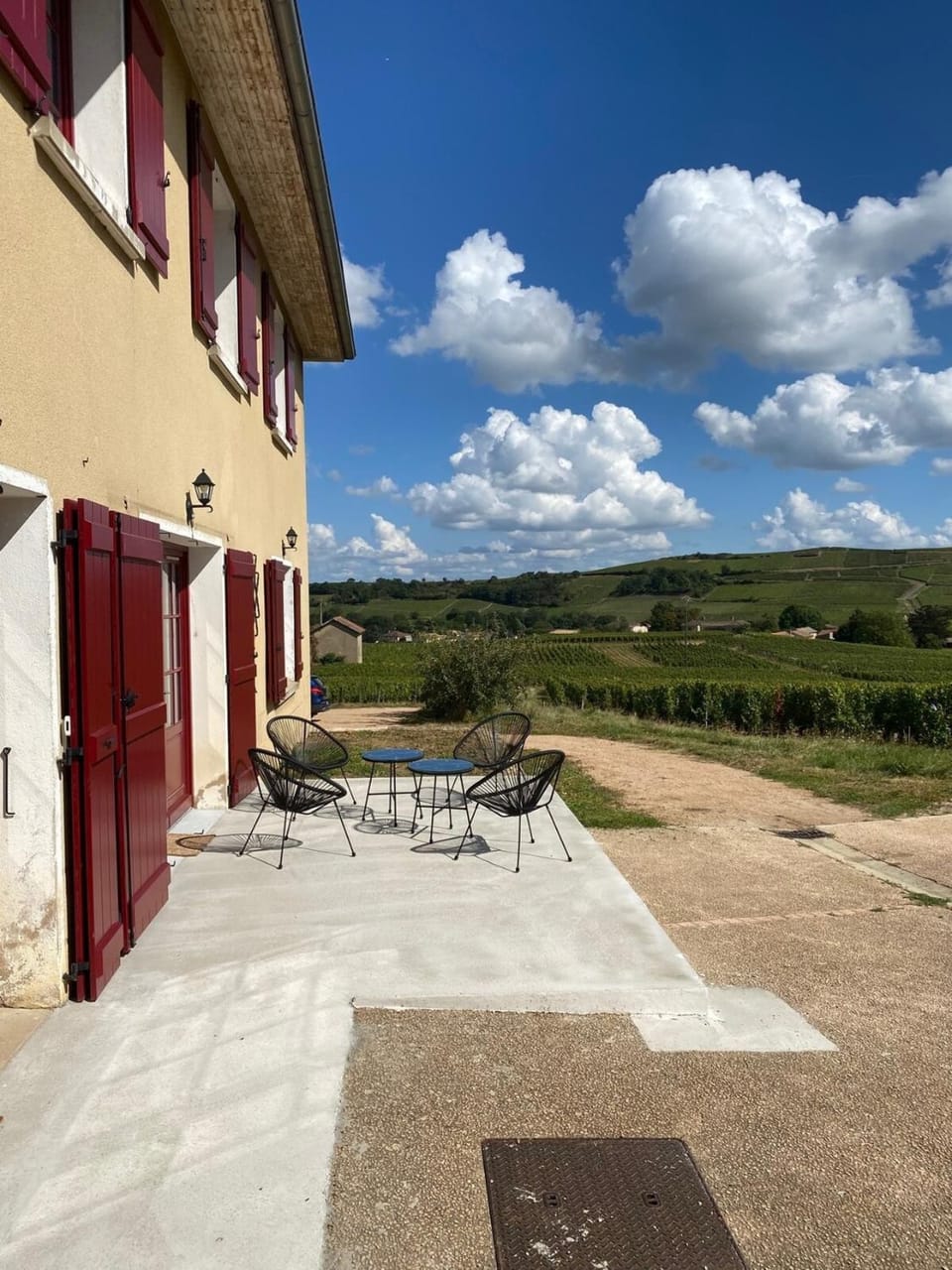 Les Hirondelles de Fuissé Apartment in Bourgogne-Franche-Comté