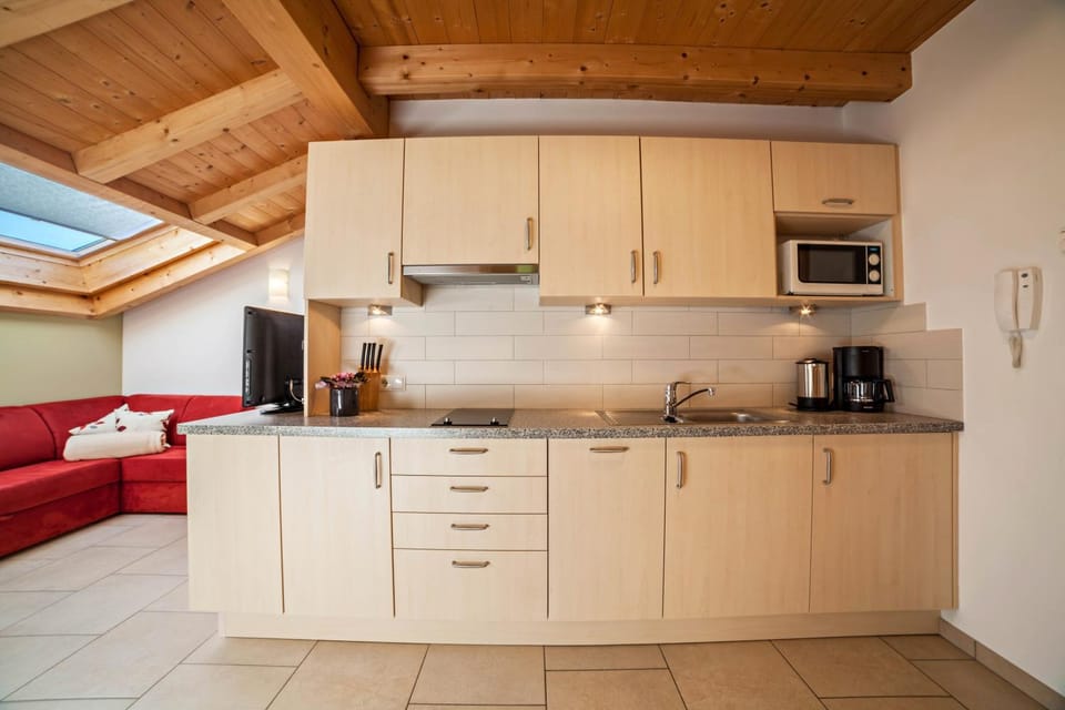 Property building, Kitchen or kitchenette, Living room