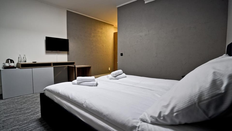 Hotel Made in Napoli by Siervo Międzybórz Hotel in Lower Silesian Voivodeship