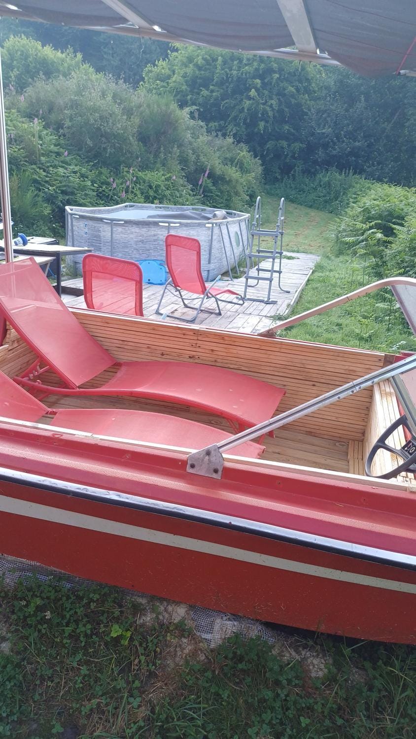 insolite bus anglais le Buckinghambus Bed and Breakfast in Normandy