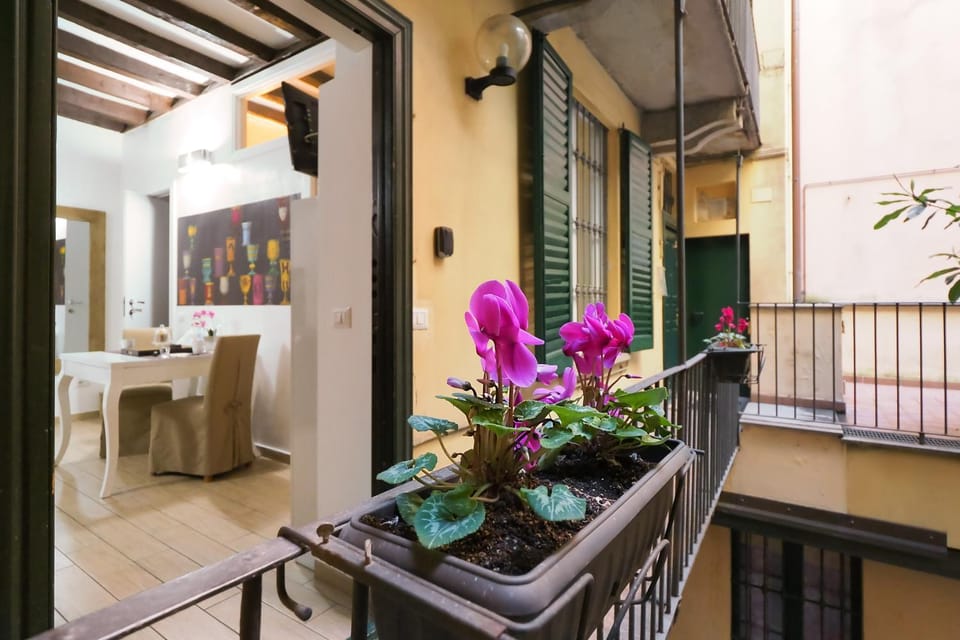 Corso Genova 21, Navigli & Duomo - Charming apartment Apartment in Milan