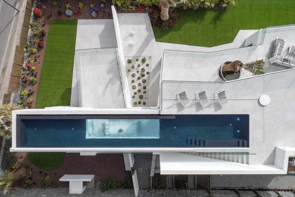 Balcony/Terrace, Pool view
