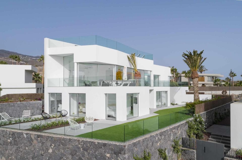 Property building, Garden view