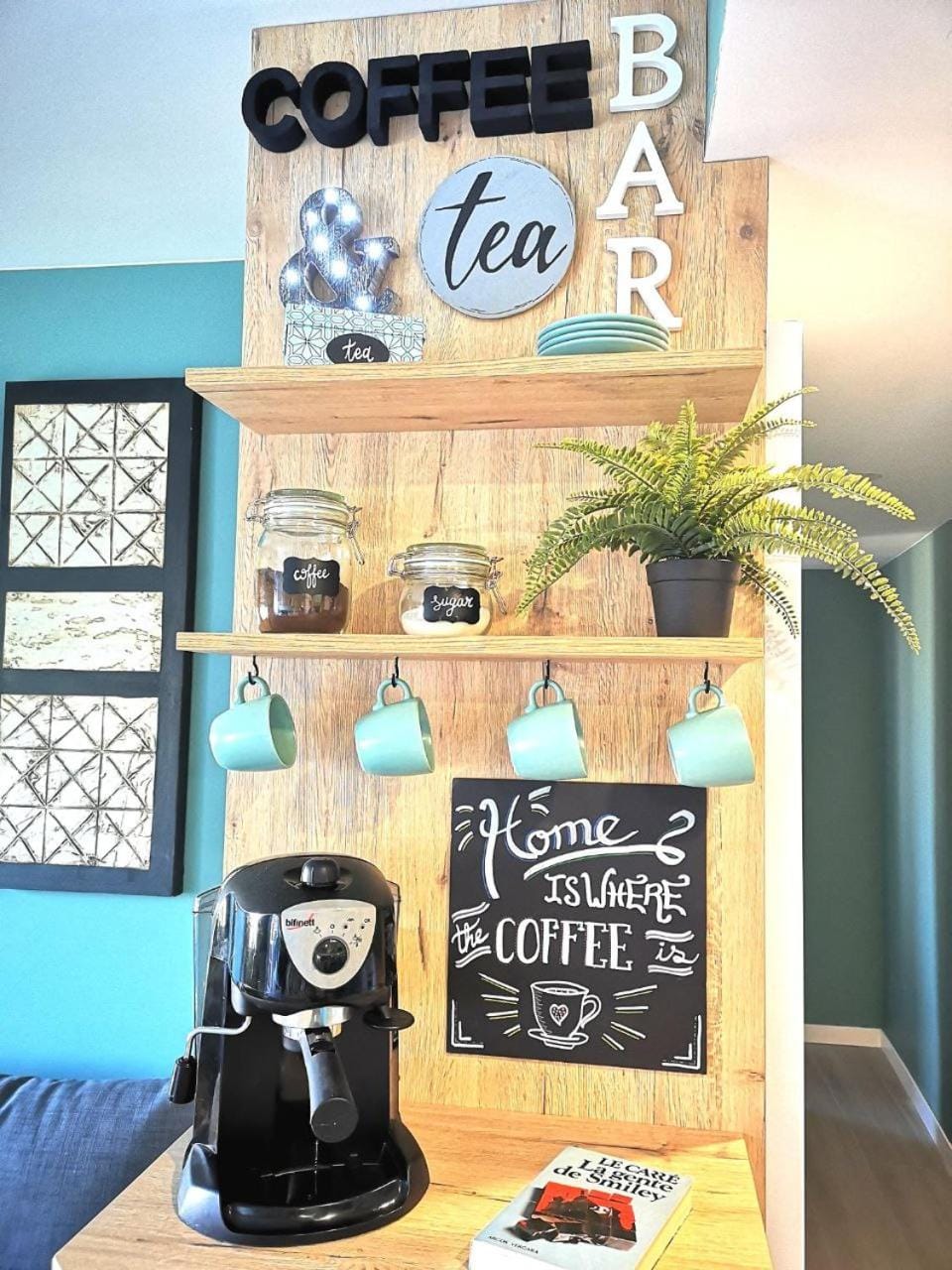 Coffee/tea facilities