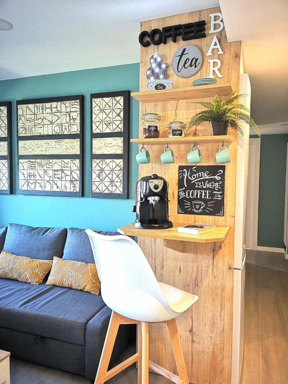 Coffee/tea facilities