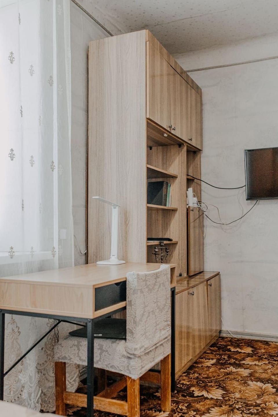 Comfortable apartments on Hrushevskogo street near 16 hospital Apartment in Dnipro
