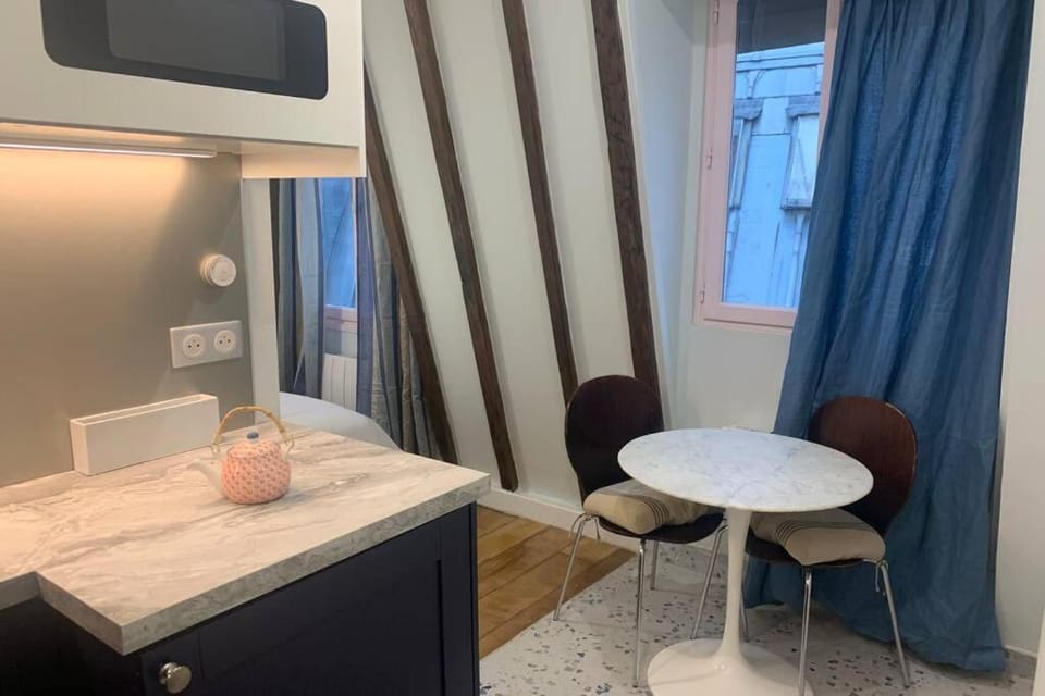Rivoli Marais - City Hall Apartment Aldaro Apartment in Paris
