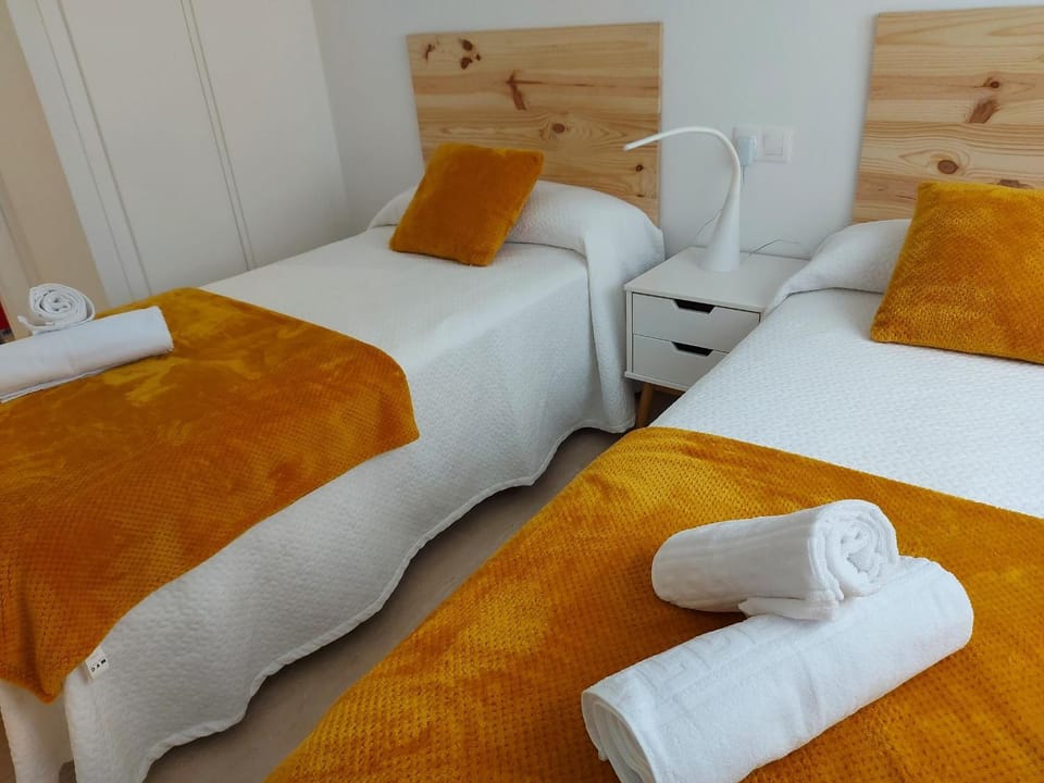 APARTAMENTO MARINA BEACH Apartment in Valencian Community