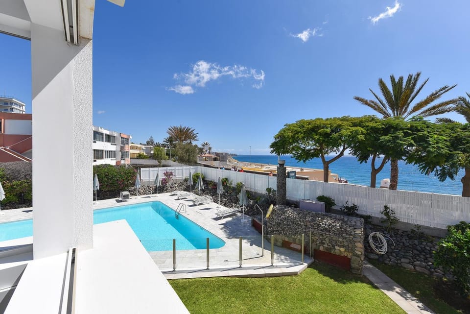 Garden, Pool view, Sea view