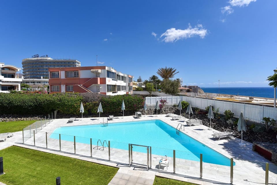 Garden, Solarium, Pool view, Sea view