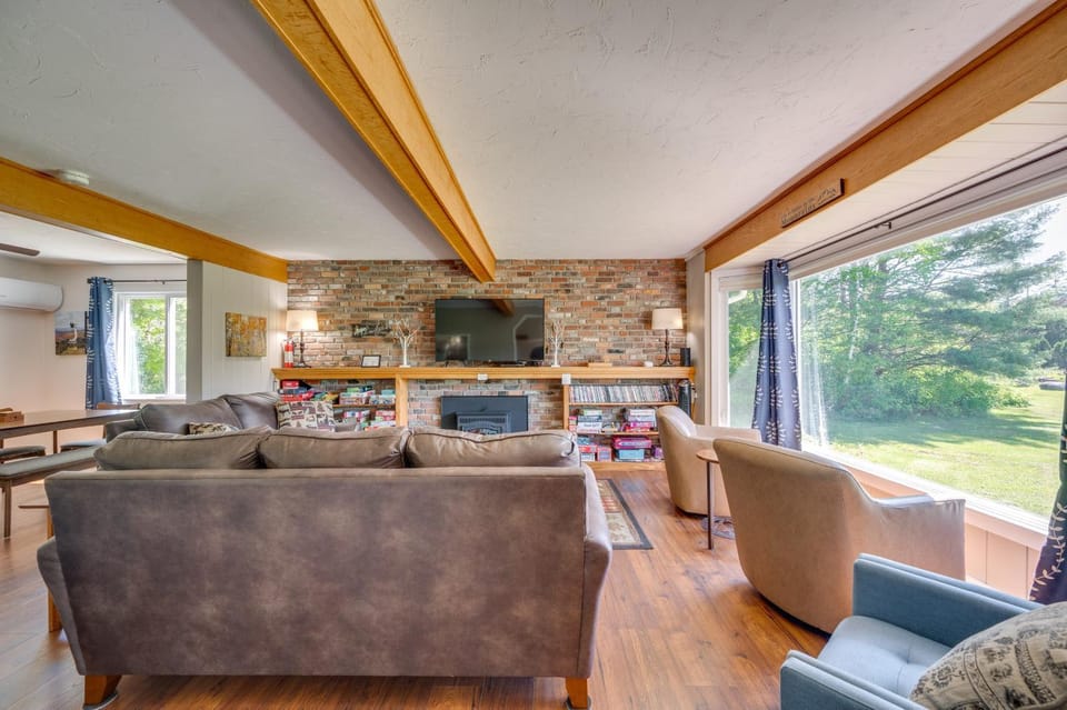 Peaceful & Private Franconia Home by Cannon! House in Franconia