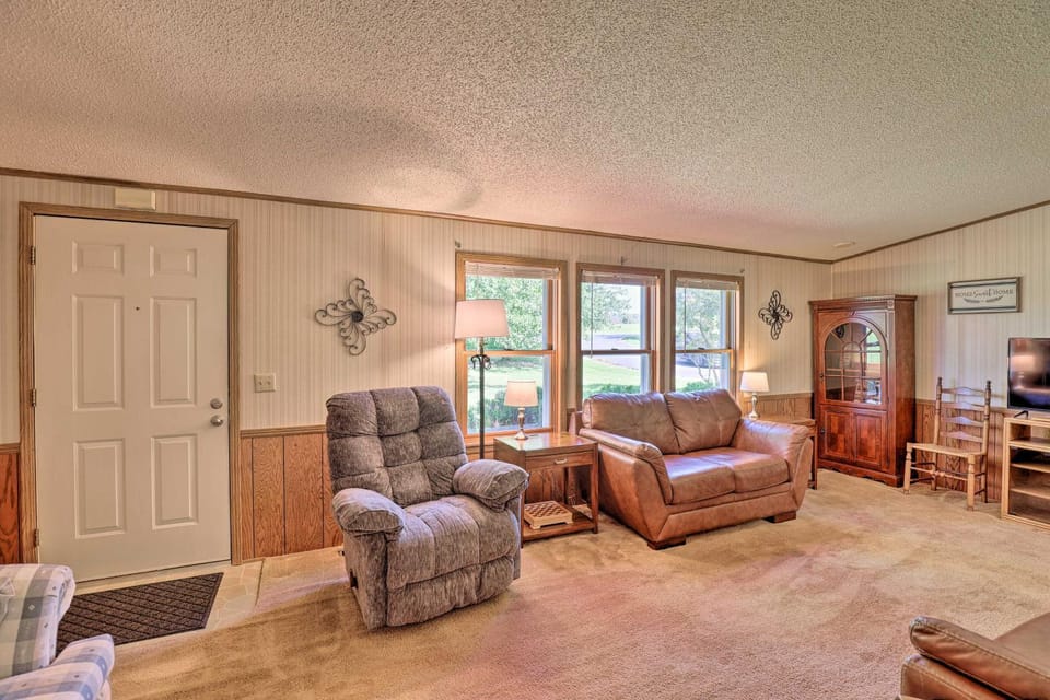 Charming Burdett Home with Grill, Gazebo + Yard House in Finger Lakes