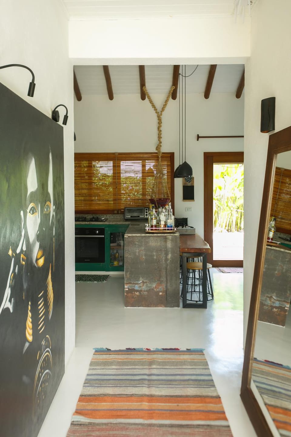Facade/entrance, Kitchen or kitchenette