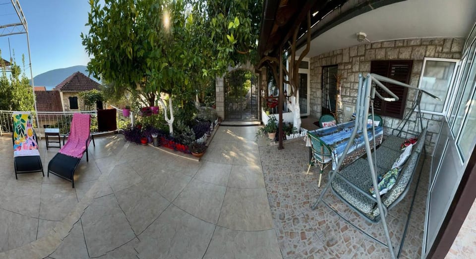 Apartment CEPIC Apartment in Montenegro