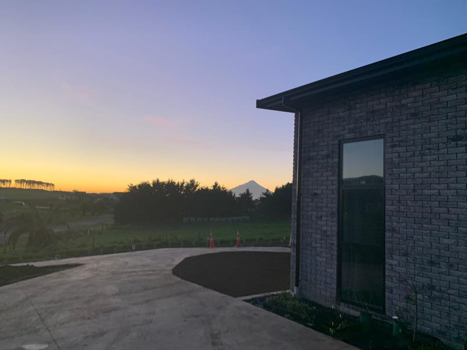 Executive-style home away from home. House in Taranaki, New Zealand