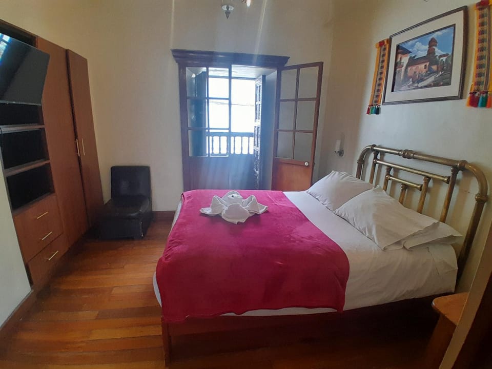 TV and multimedia, Photo of the whole room