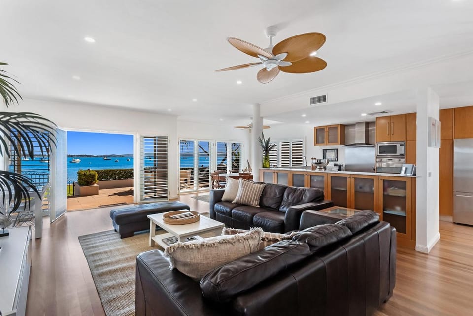 H3 Port Stephens House in Corlette