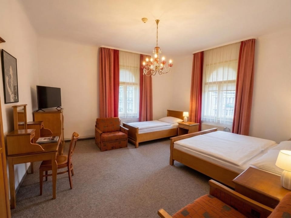Bedroom, Family
