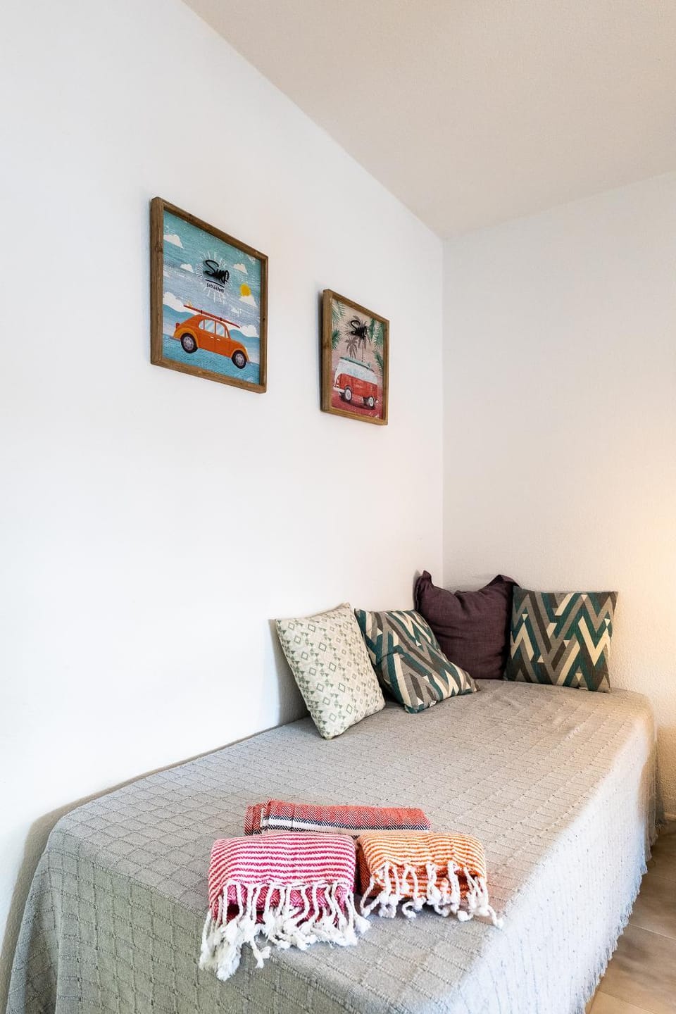Bed, Photo of the whole room