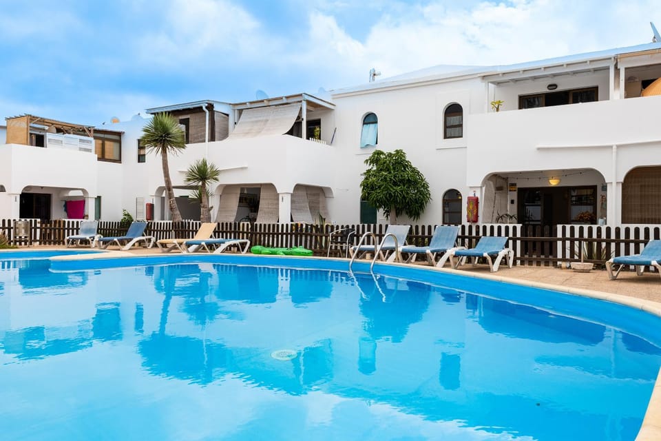 Property building, Pool view, Swimming pool