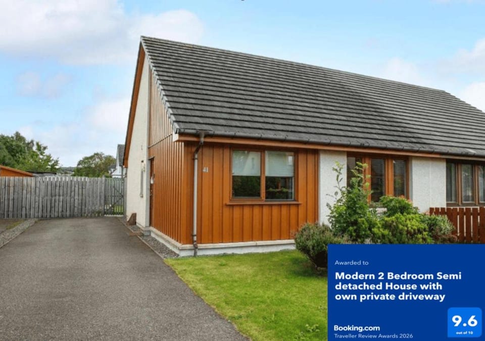 Property building, Street view