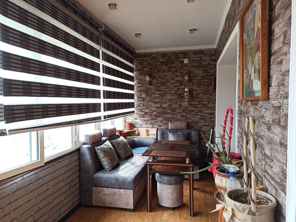 Lounge or bar