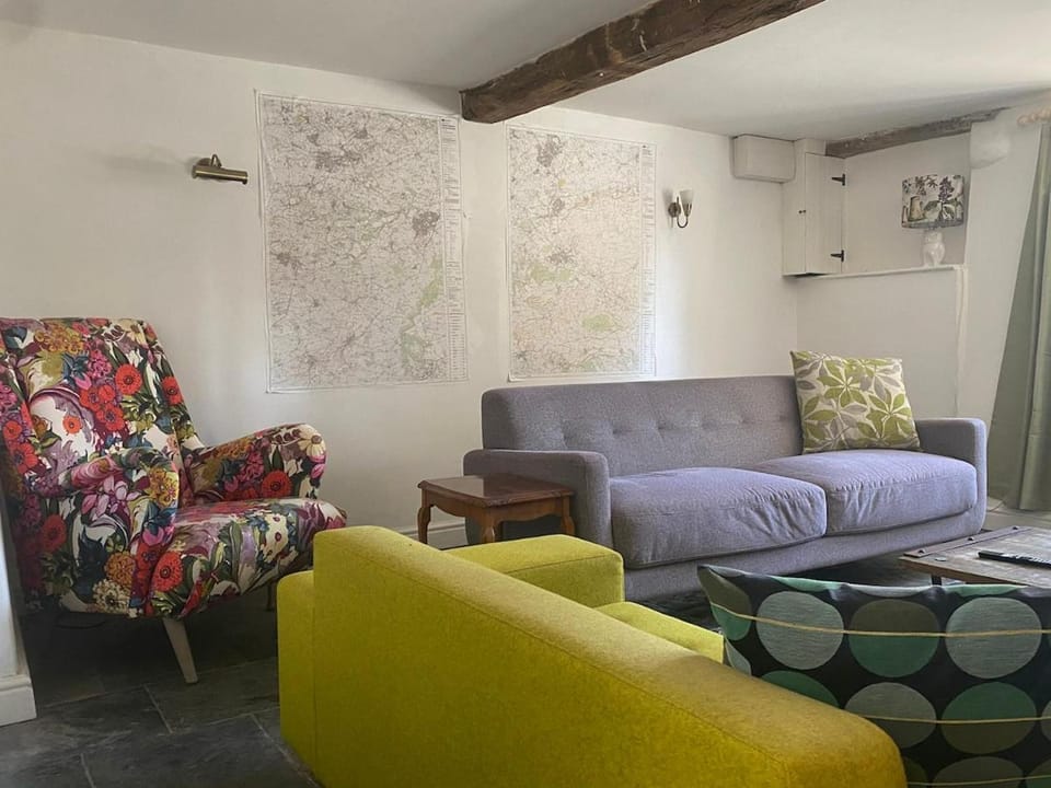 The Explorers Rest - Cottage - Frome House in Frome