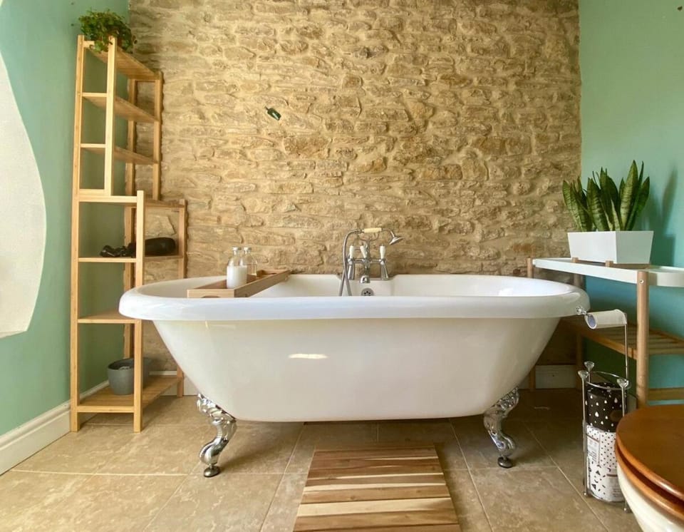 The Explorers Rest - Cottage - Frome House in Frome