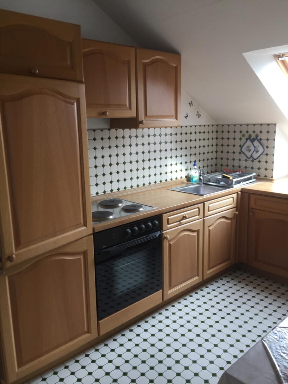 Kitchen or kitchenette