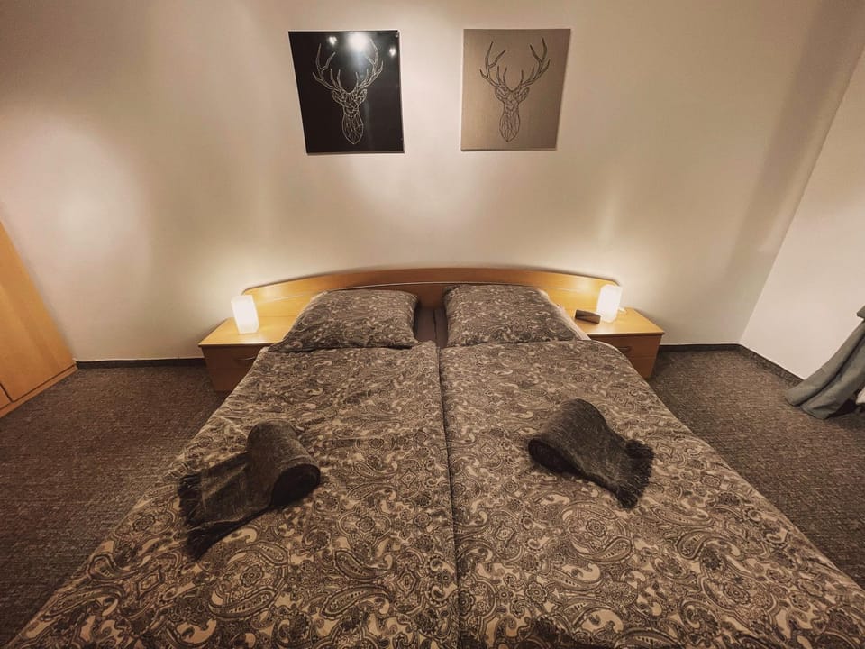 Living room, Bedroom