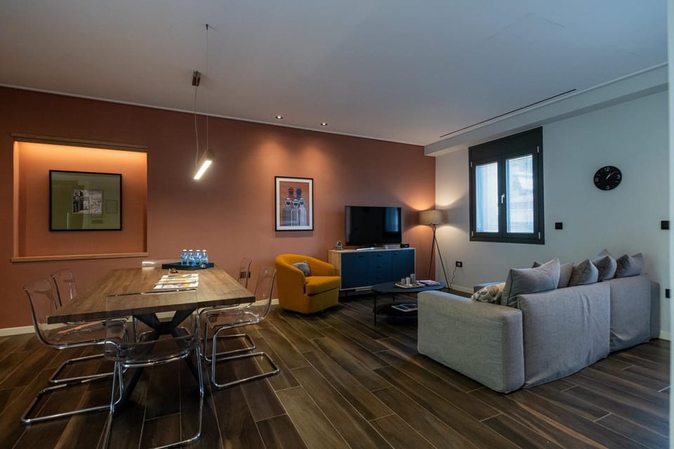 Living room, Seating area