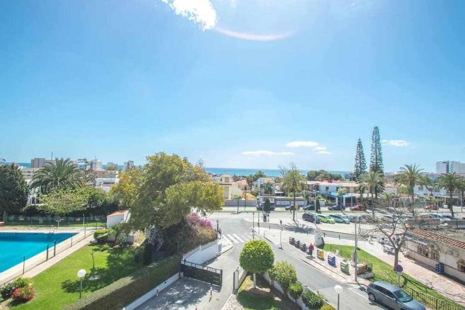 Pool view, Sea view, Swimming pool