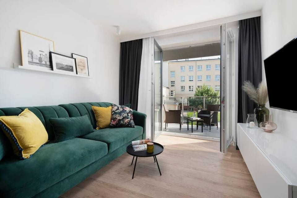 Easy Rent Apartments - Centrum Krakowskie Przedmieście, 24h Check-in Apartment in Masovian Voivodeship