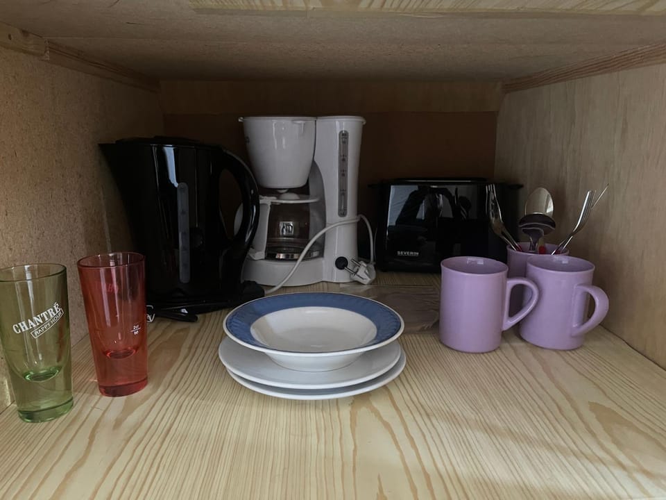 Coffee/tea facilities