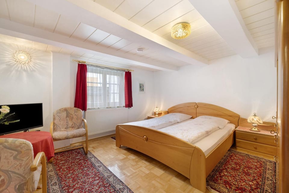 Property building, Living room, Bedroom