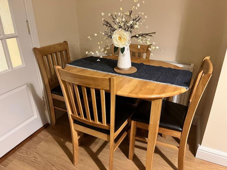 18 The Mullins Apartment in Donegal City