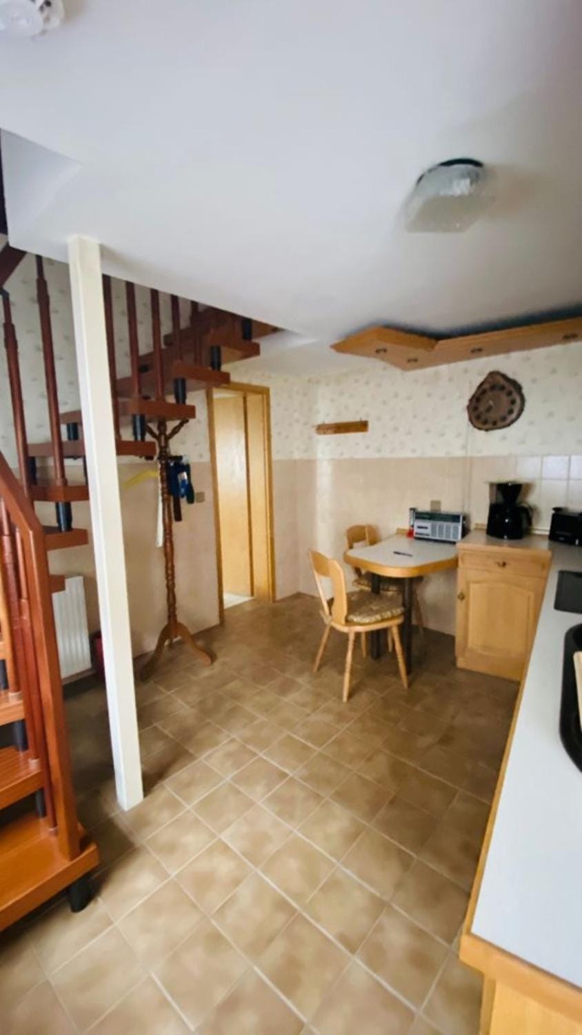 Kitchen or kitchenette, Dining area, kitchen