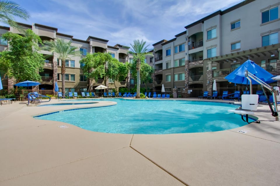 Walk to High St, Phoenix Gem w/ Resort-Style Perks House in Desert Ridge