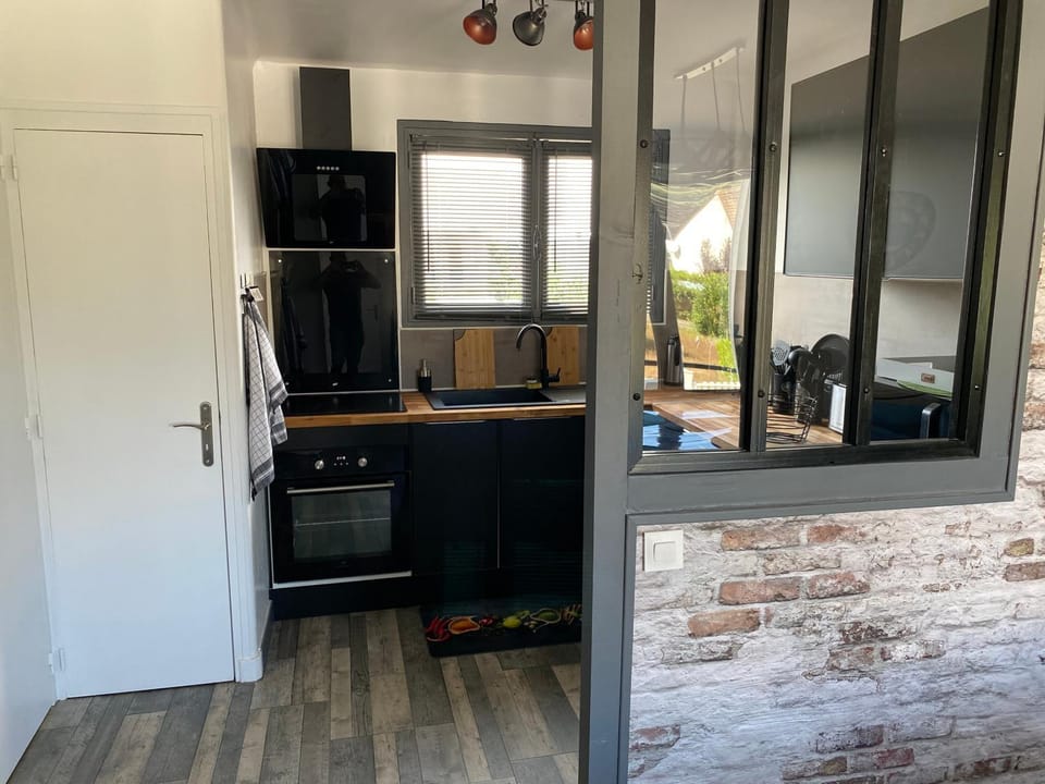 Gîte zooval 9 personnes, à 5 min du zoo de Beauval House in Centre-Val de Loire