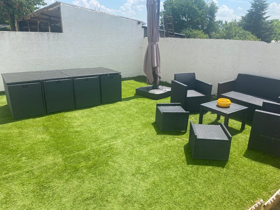 Gîte zooval 9 personnes, à 5 min du zoo de Beauval House in Centre-Val de Loire