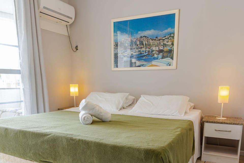 Apto em Condomínio Resort, 20 metros da praia N220 Apartment hotel in Florianopolis