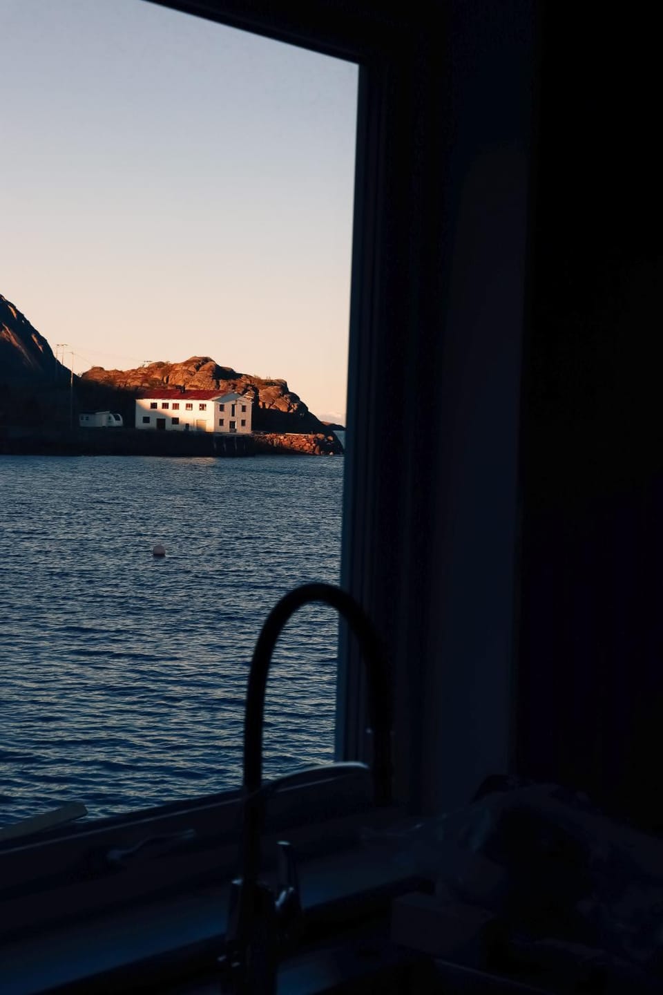 Day, Natural landscape, Mountain view, Sea view, kitchen