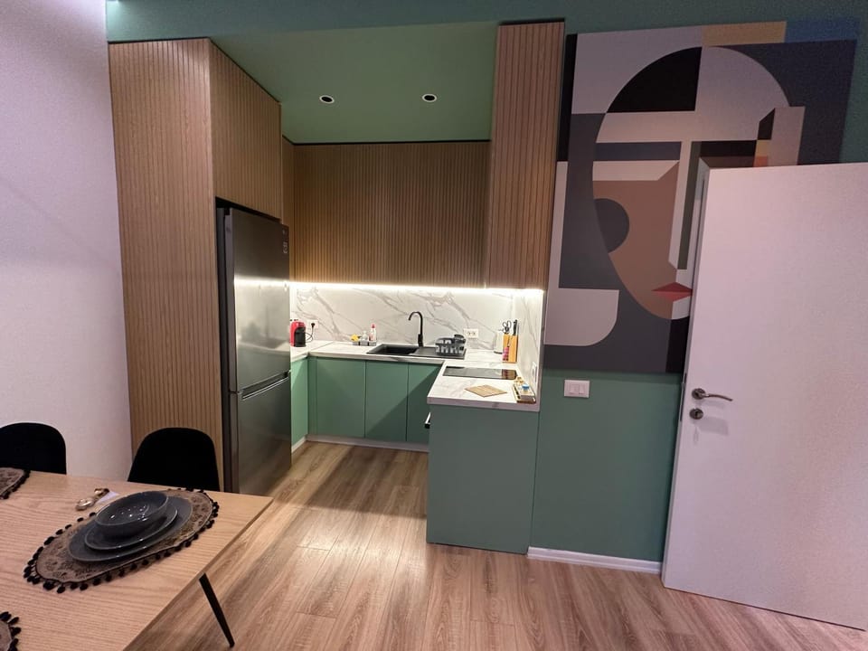 Kitchen or kitchenette, pet friendly, stove